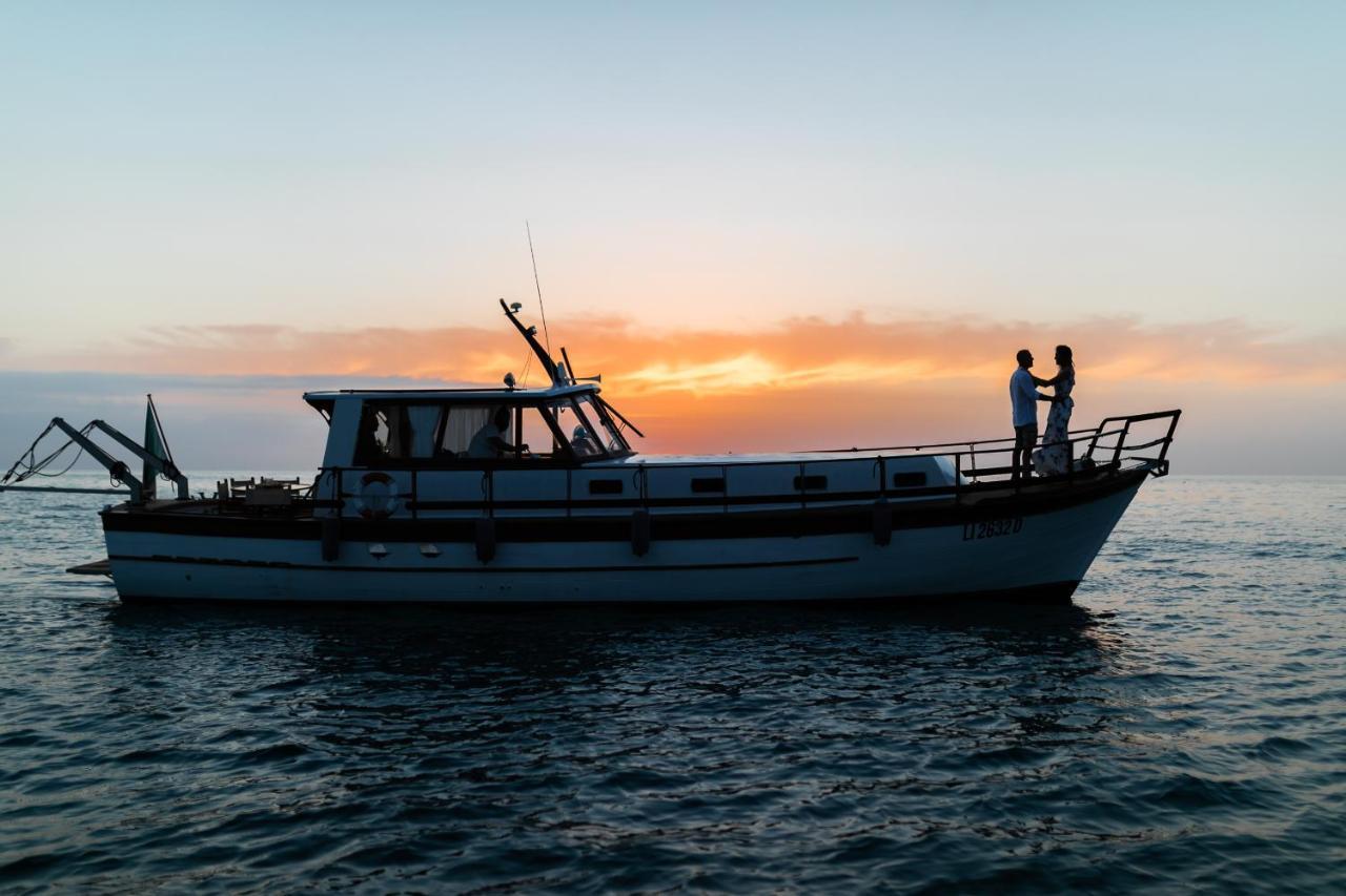 קאסטלסארדו Marta Boat B&B מראה חיצוני תמונה